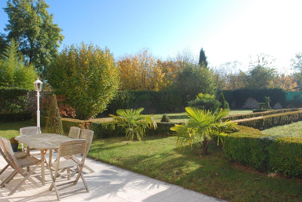 Guest House Le Clos Pasquier Blois Exterior photo